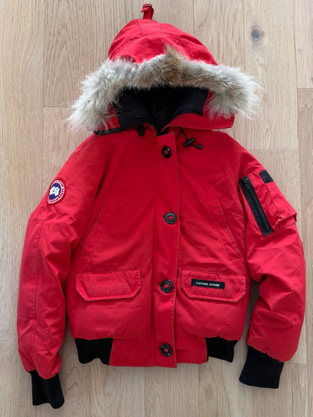 Canada Goose Chilliwack Bomber Red XS Older Model Fixed Fur
